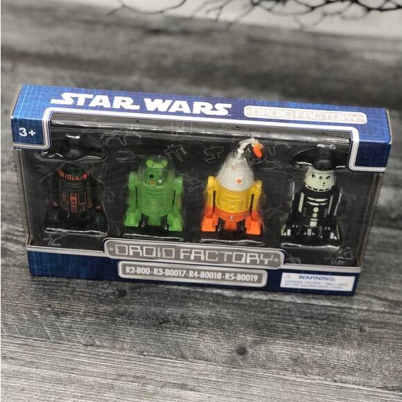 New Disney Parks 4 Star Wars Halloween Droid Factory 2022 Set Glow In The Dark - Picture 1 of 12